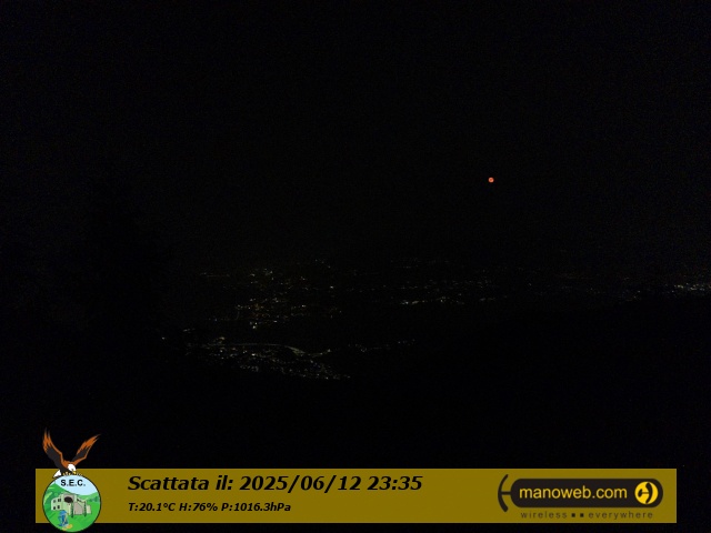 immagine della webcam nei dintorni di Erve: webcam Civate