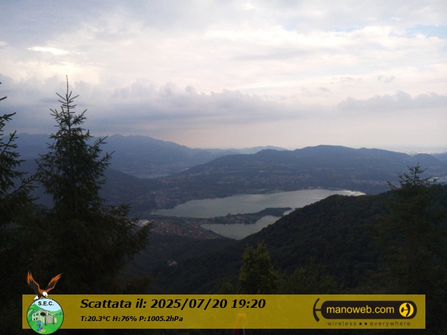 immagine della webcam nei dintorni di Monte Marenzo: webcam Civate