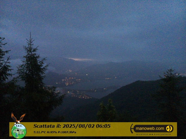 immagine della webcam nei dintorni di Fuipiano Valle Imagna: webcam Civate