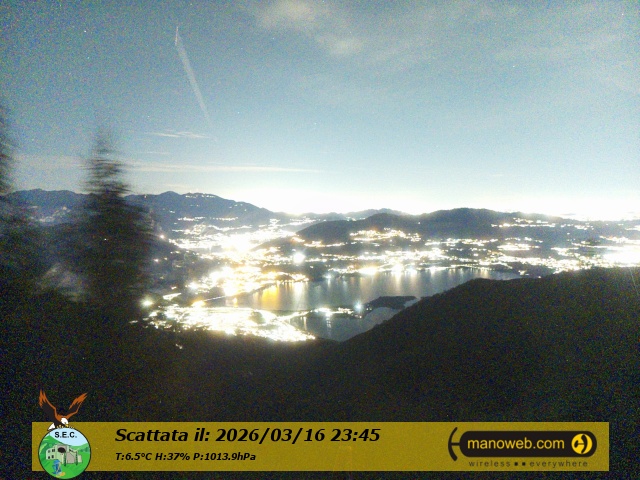 immagine della webcam nei dintorni di Moggio: webcam Civate